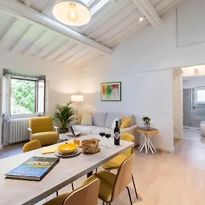 Living Walls Appartement